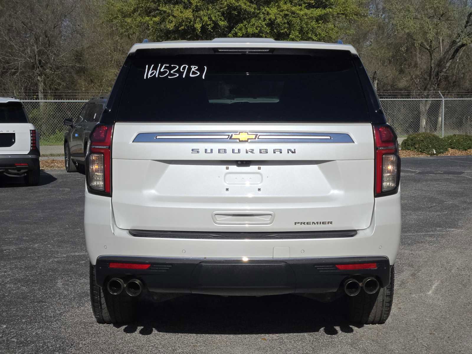 Used 2021 Chevrolet Suburban Premier image 6