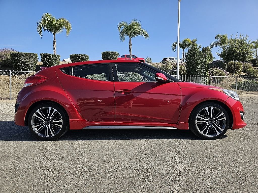 Used 2016 Hyundai Veloster Turbo image 10