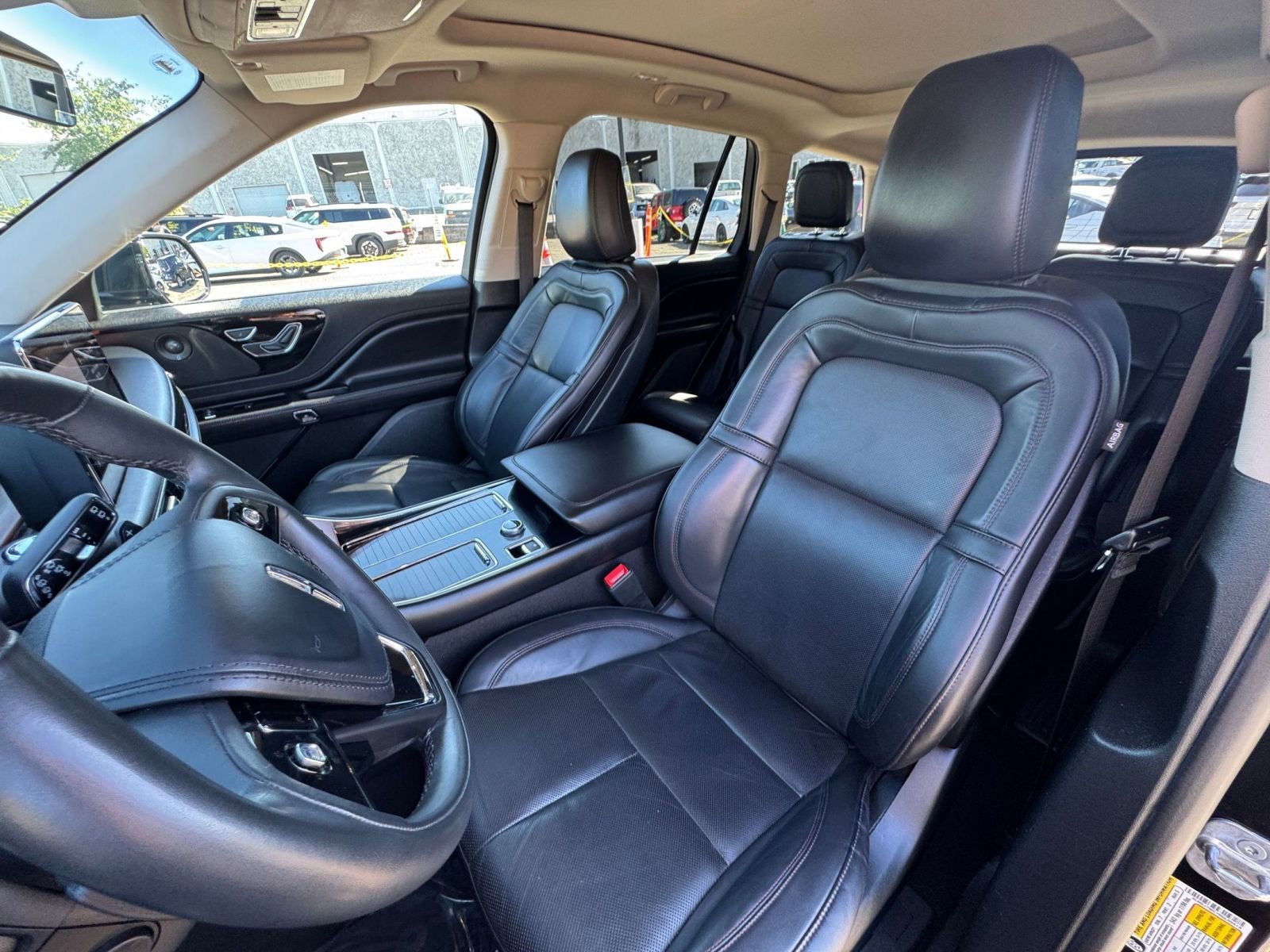 Used 2024 Lincoln Aviator Reserve image 41