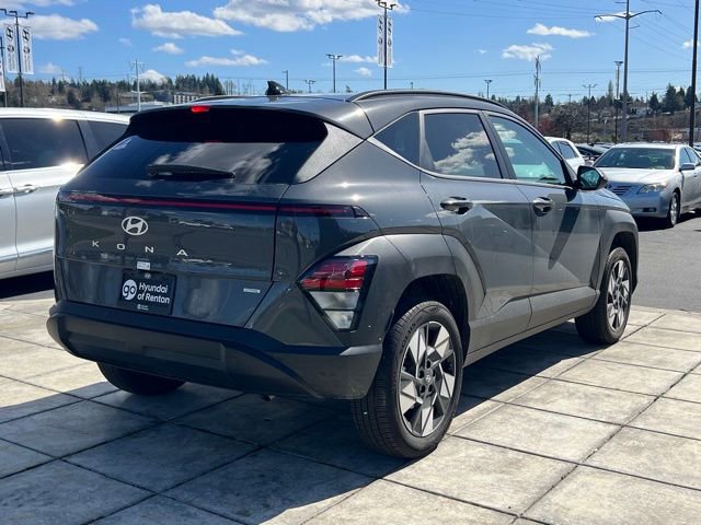 Certified 2025 Hyundai Kona SEL image 9