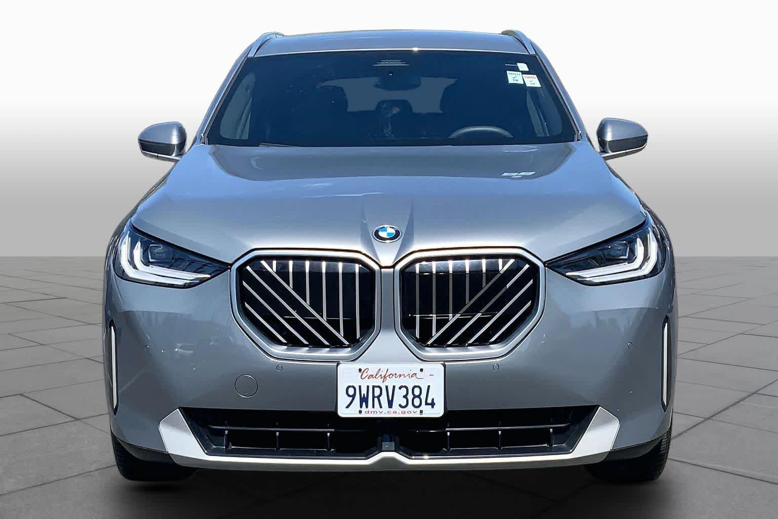 Used 2025 BMW X3 xDrive30i AWD/4WD image 3