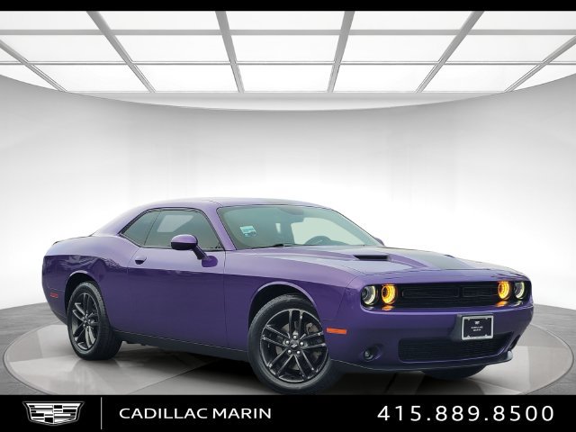 Used 2019 Dodge Challenger SXT w/ Driver Convenience Group AWD/4WD image 1