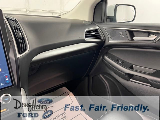 Used 2024 Ford Edge SEL image 41