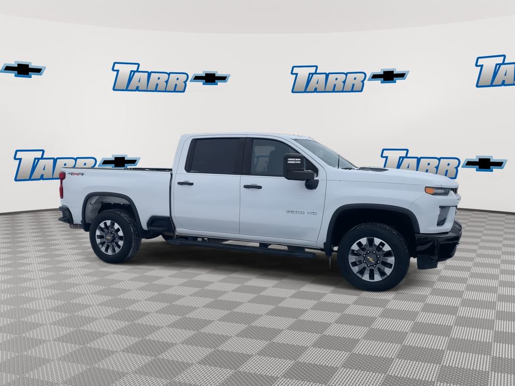 Used 2022 Chevrolet Silverado 2500 Custom w/ Custom Value Package image 2