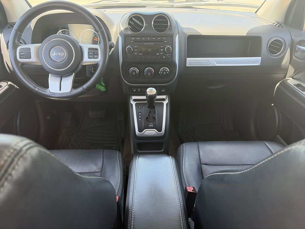 Used 2017 Jeep Compass High Altitude FWD image 14
