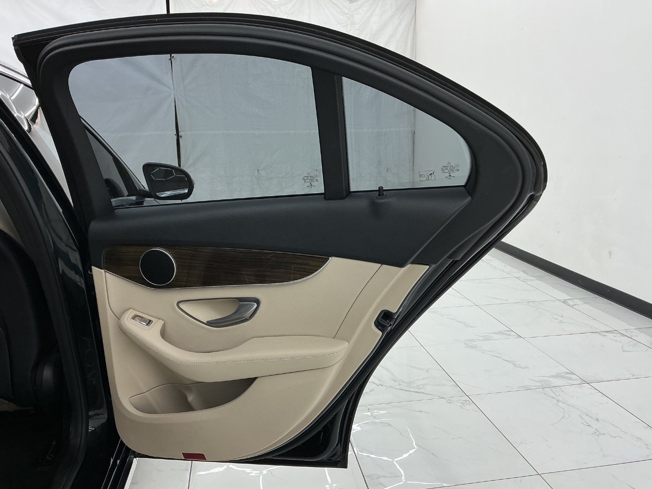 Used 2019 Mercedes-Benz C 300 Sedan image 28