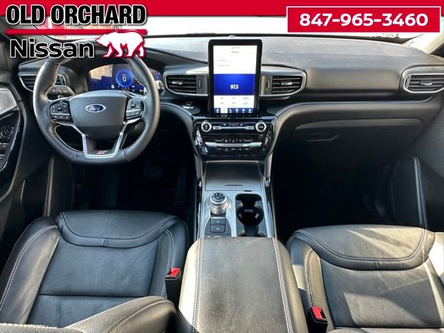 Used 2022 Ford Explorer ST w/ ST Street Pack image 16
