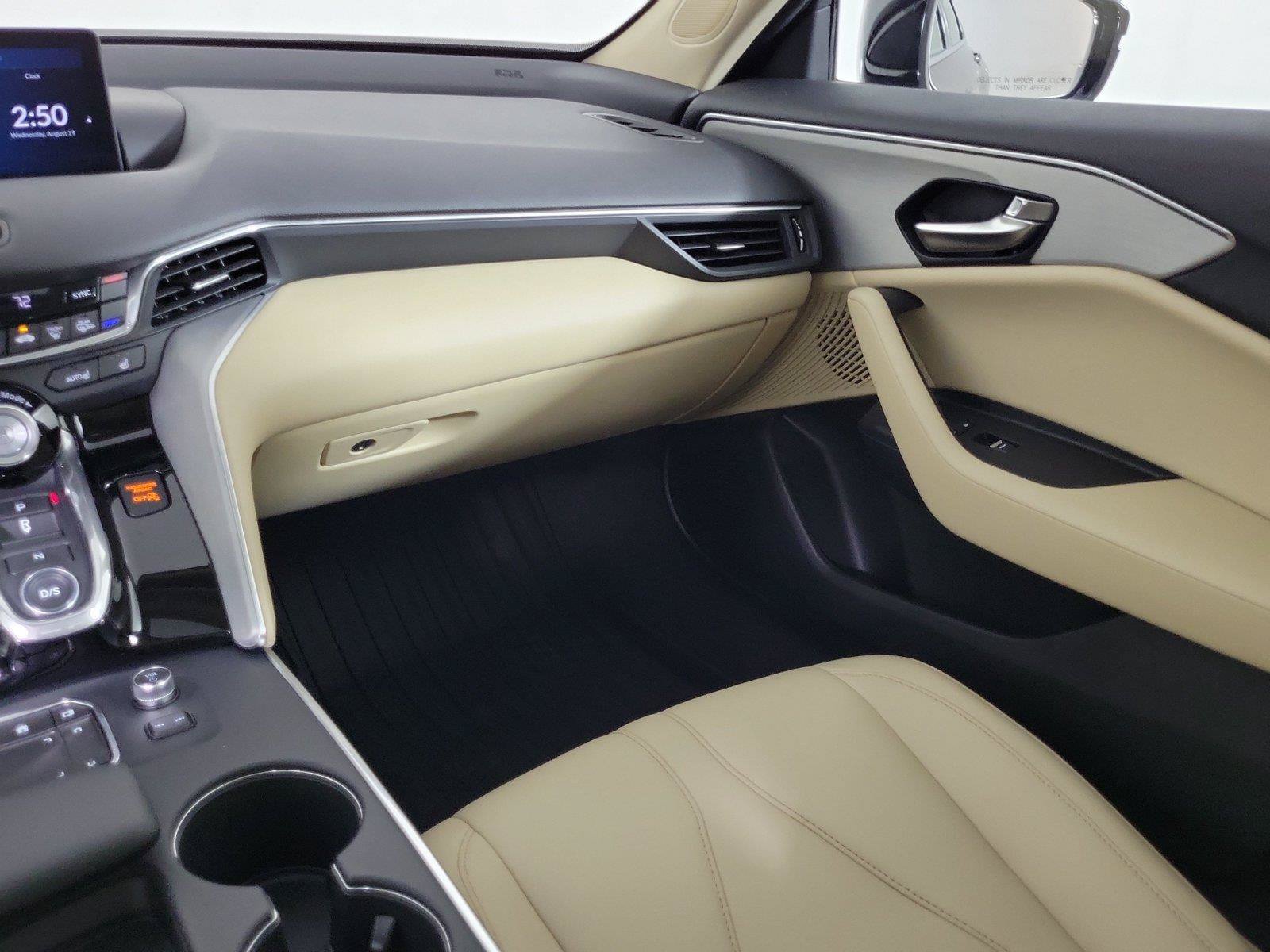 Used 2022 Acura TLX SH-AWD image 16