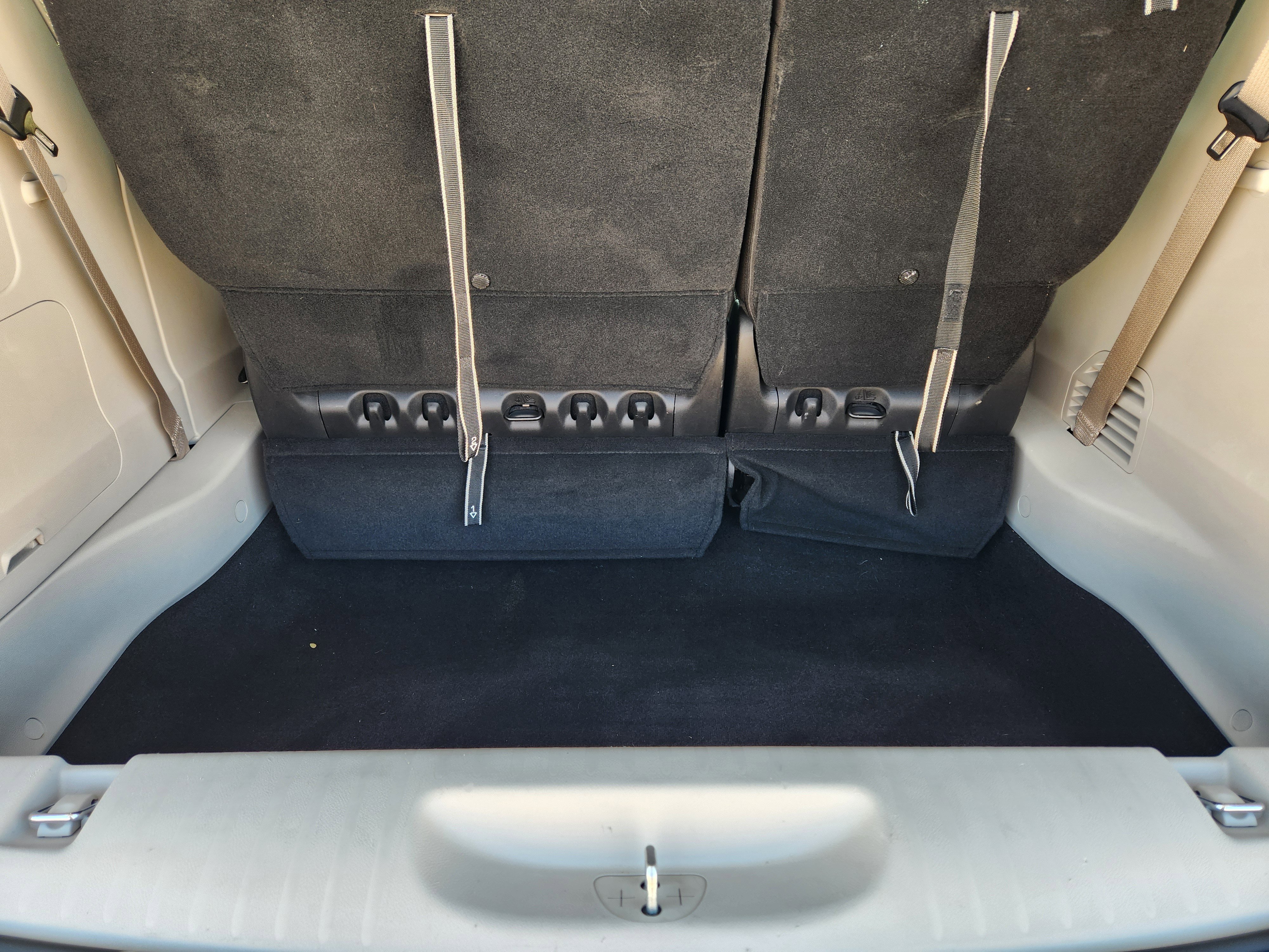 Used 2022 Chrysler Pacifica Limited image 32