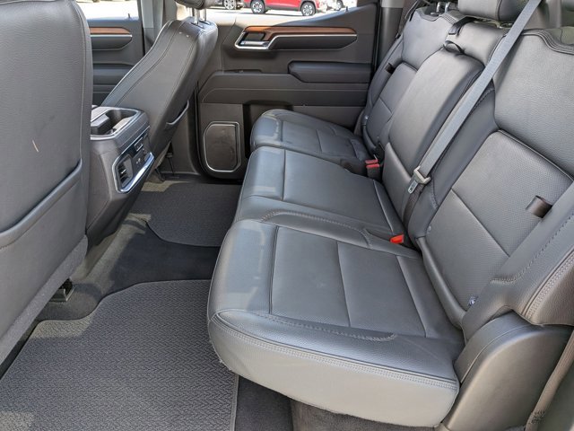 Used 2023 GMC Sierra 1500 Denali RWD image 18