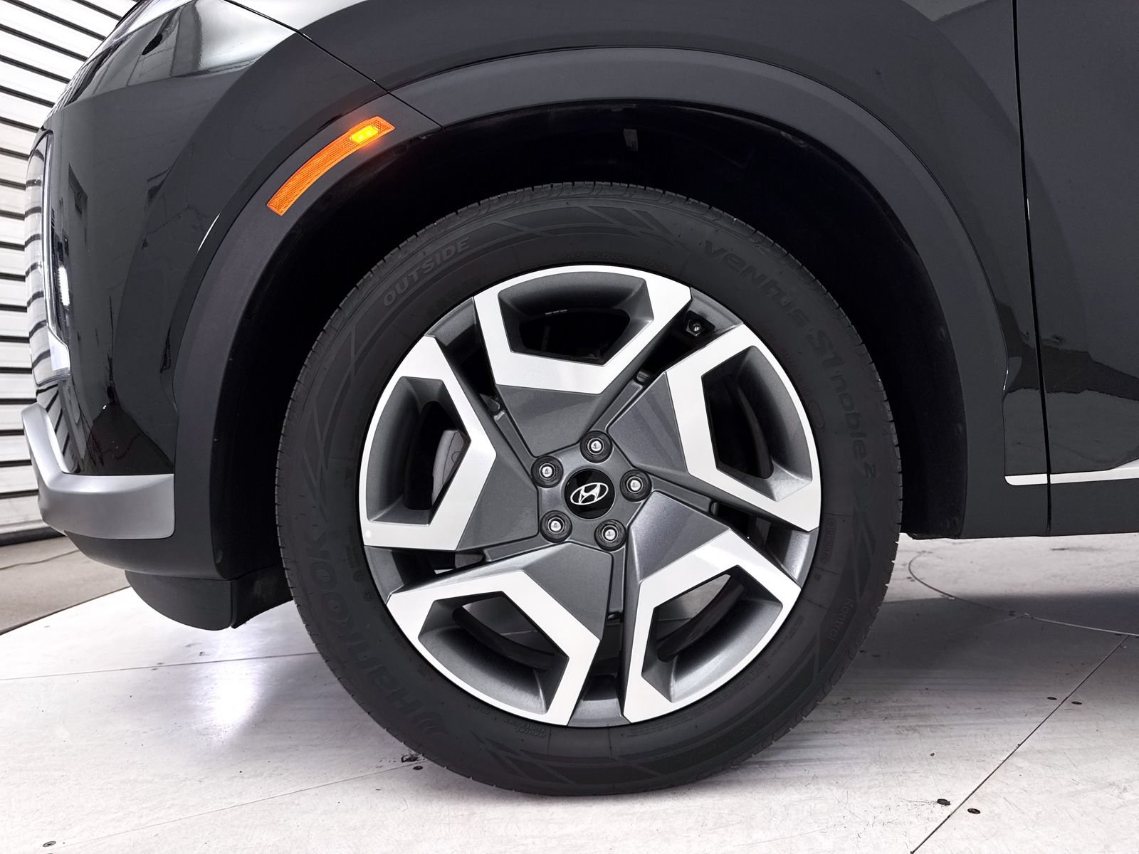 Used 2025 Hyundai Palisade SEL FWD image 17