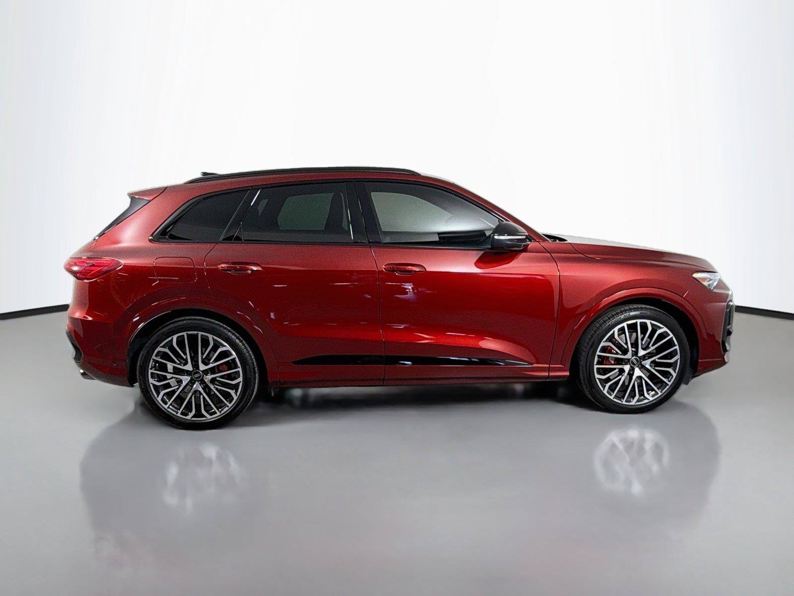Used 2025 Audi SQ5 Premium Plus AWD/4WD image 8