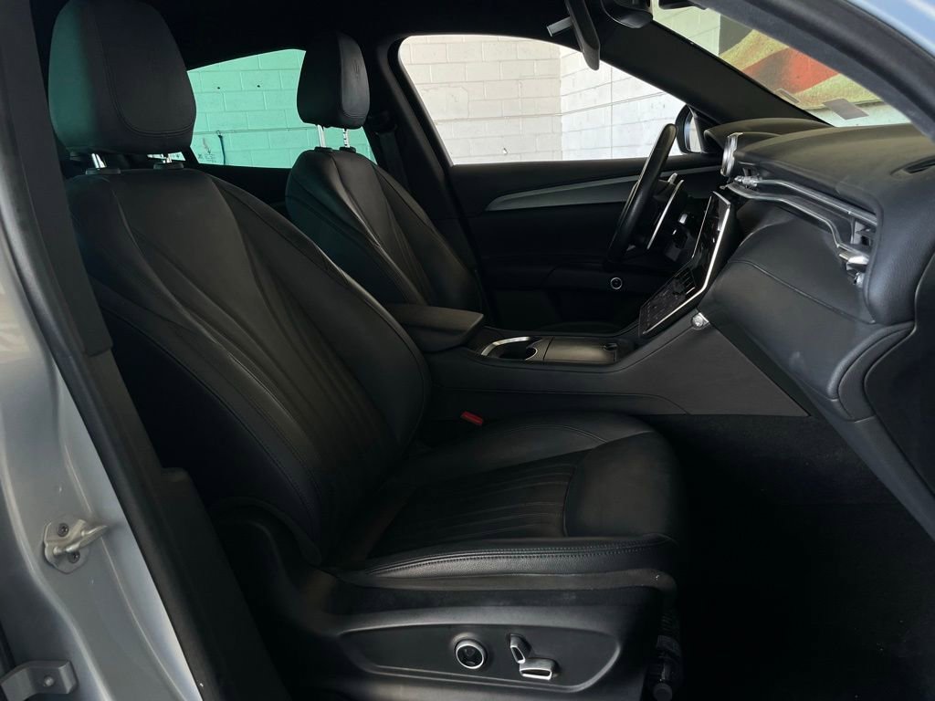Used 2024 Maserati Grecale GT AWD/4WD image 19