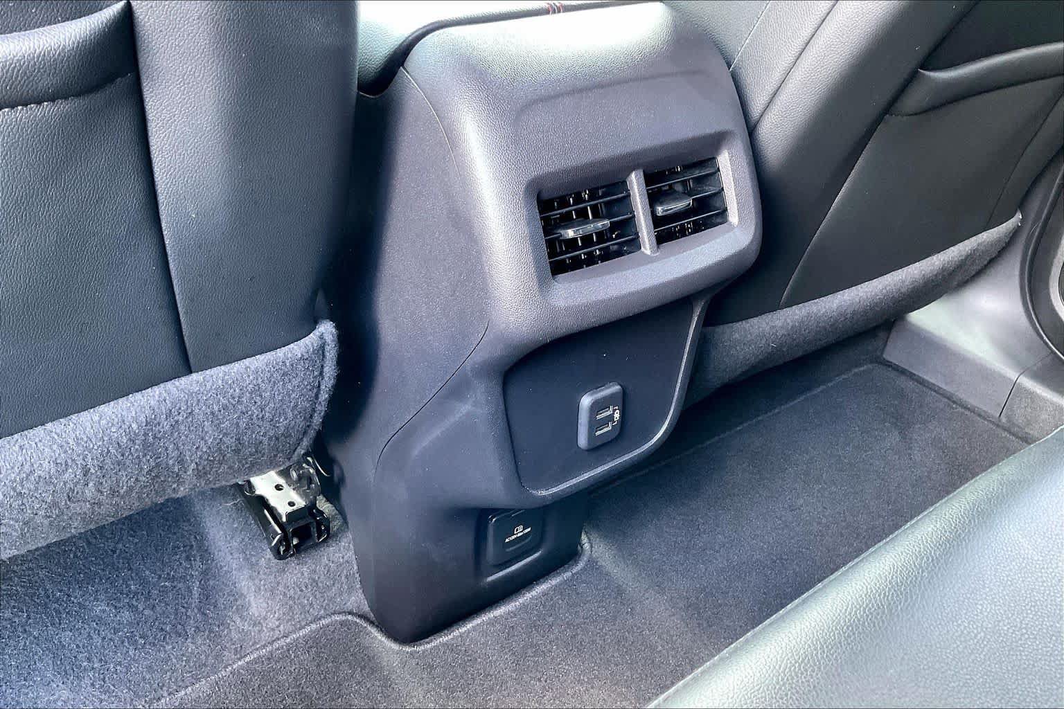 Used 2024 Chevrolet Equinox RS FWD image 64