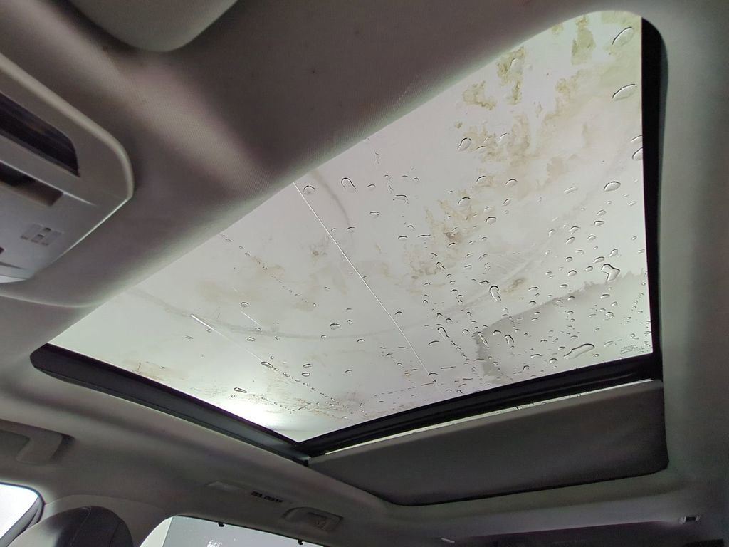 Used 2021 Toyota Highlander Platinum image 25