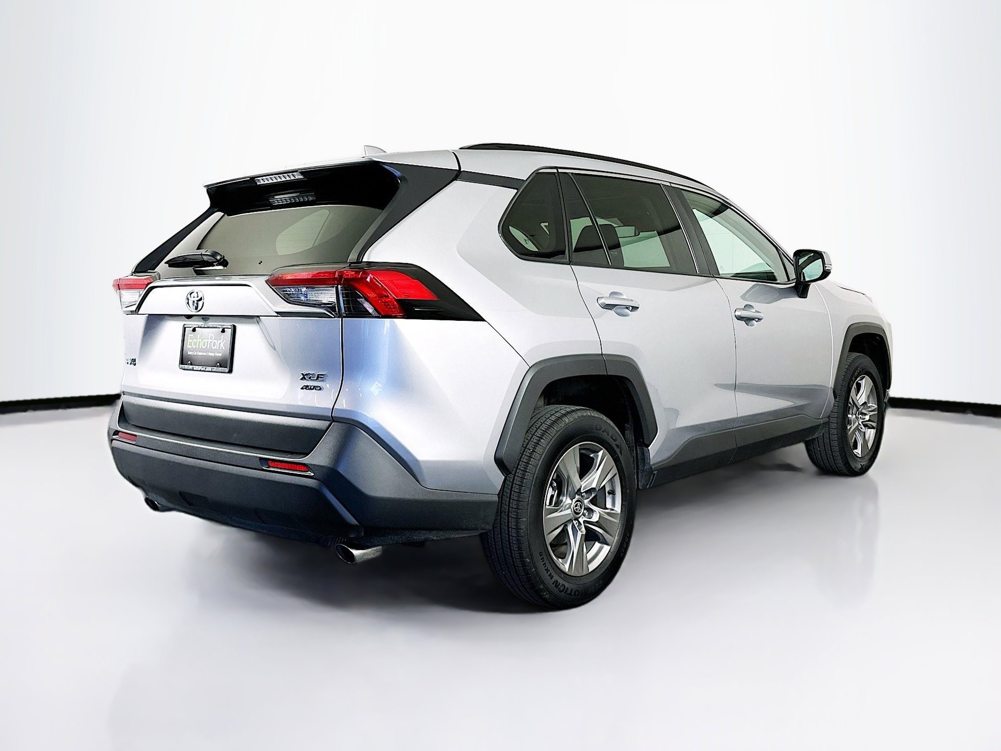 Used 2024 Toyota RAV4 XLE image 9