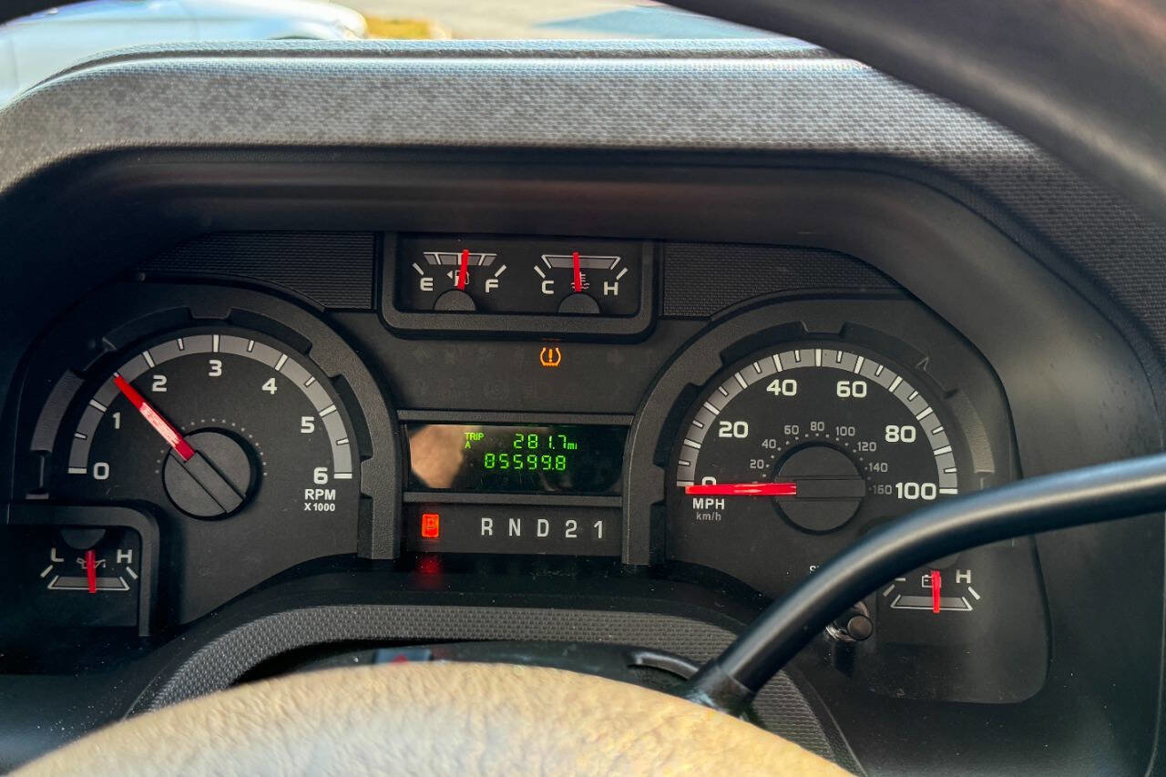 Used 2011 Ford E-350 and Econoline 350 Extended Super Duty w/ PWR Group image 28