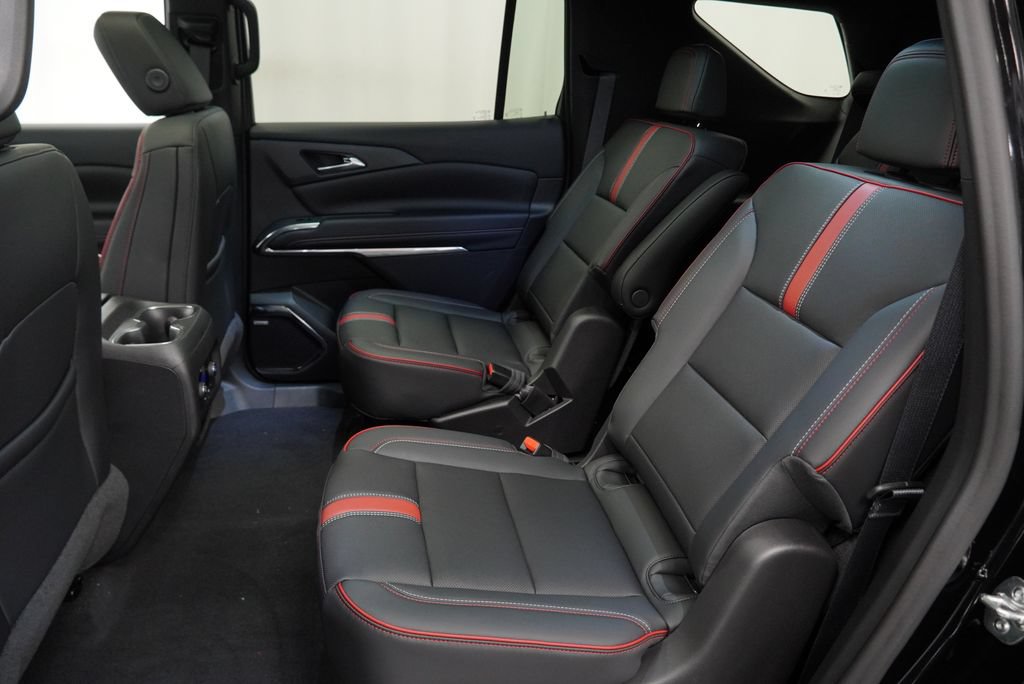 New 2027 Chevrolet Traverse RS AWD/4WD image 12