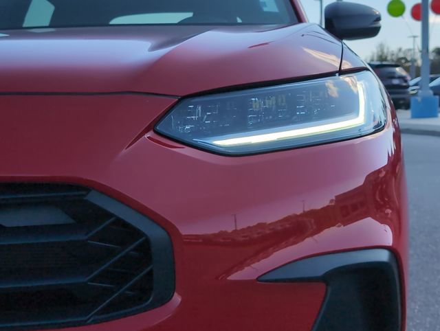 Used 2025 Honda HR-V Sport image 12
