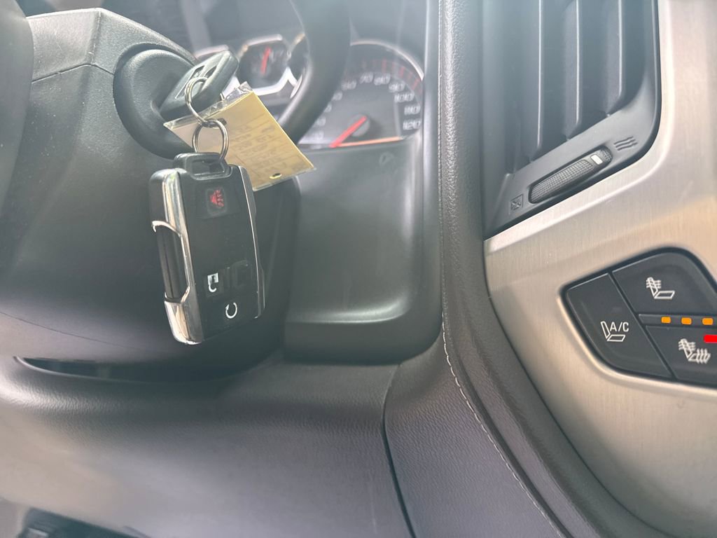 Used 2015 GMC Sierra 1500 SLT w/ SLT Crew Cab Value Package image 36