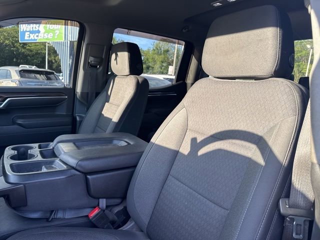 Used 2022 Chevrolet Silverado 1500 LT w/ Protection Package AWD/4WD image 9