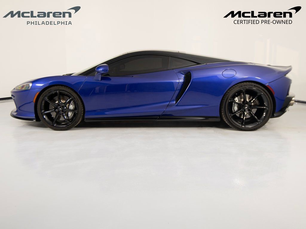 Used 2020 McLaren GT image 8