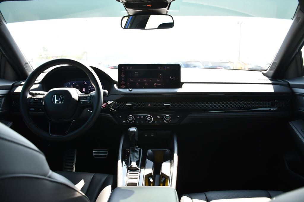 Used 2024 Honda Accord Sport image 23