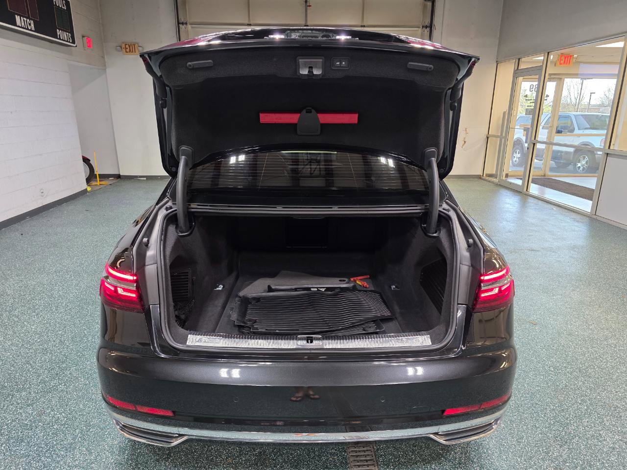 Used 2019 Audi A8 L 3.0T w/ Executive Package image 21