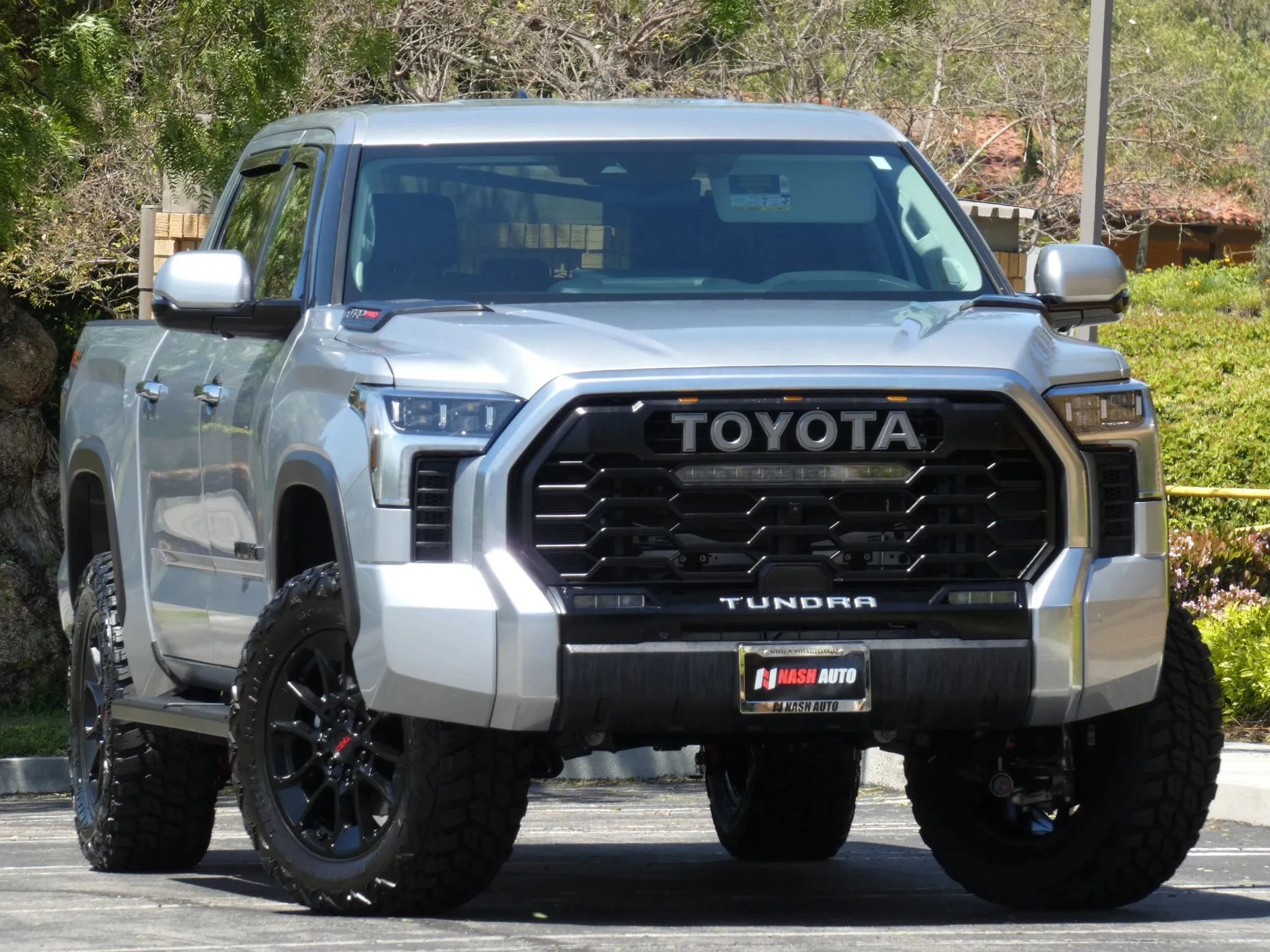 Used 2024 Toyota Tundra Limited w/ TRD Off-Road Package image 5