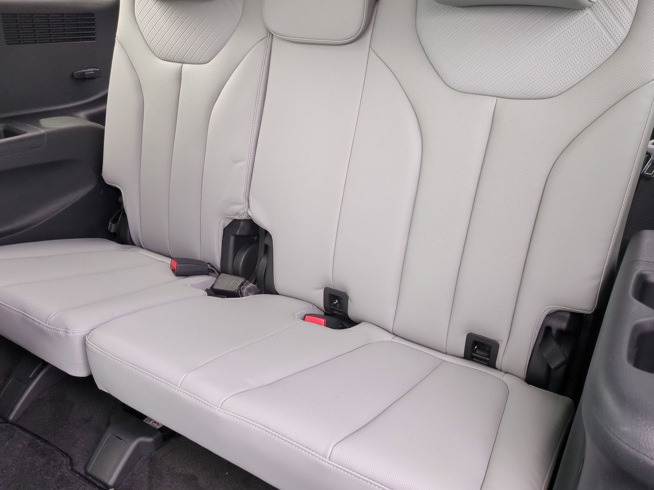 Used 2023 Hyundai Palisade SEL w/ Premium Package image 39