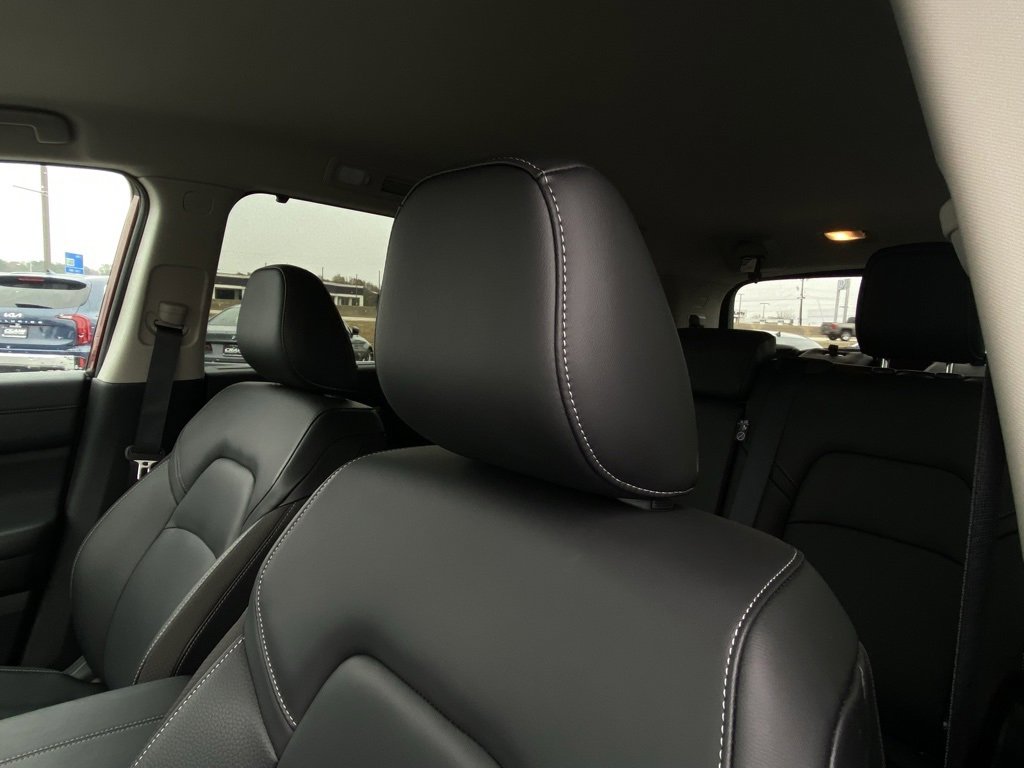 Used 2024 Nissan Pathfinder SL image 24