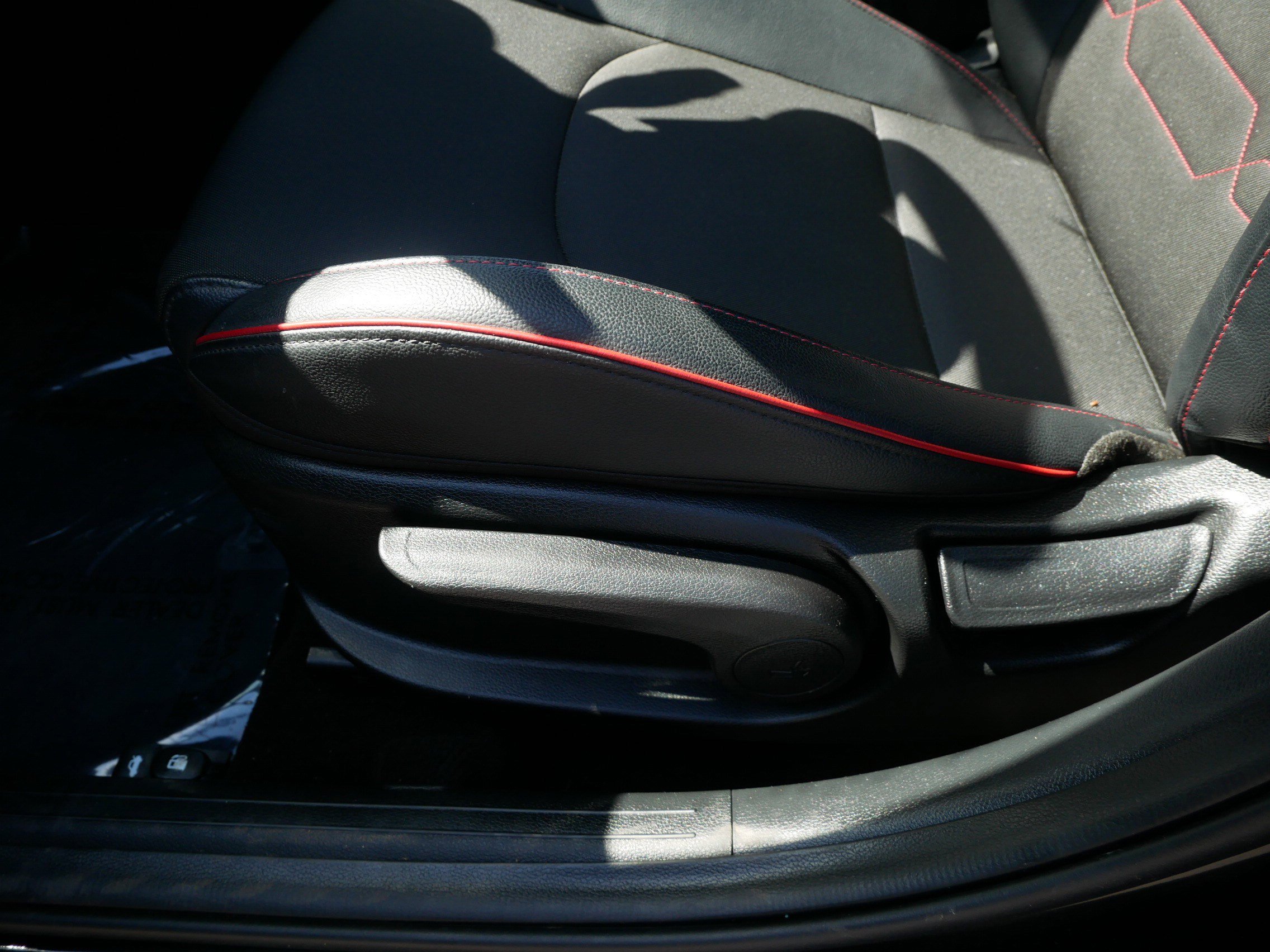 Used 2023 Kia Forte GT FWD image 20