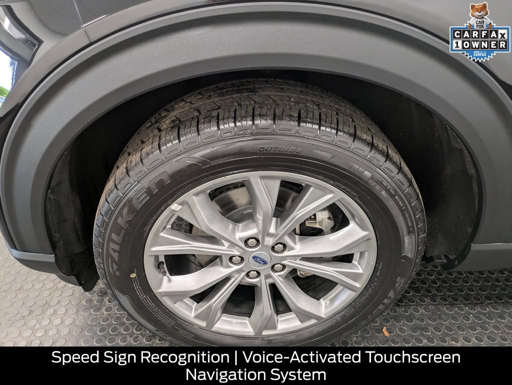 Certified 2022 Ford Explorer XLT w/ Equipment Group 202A AWD/4WD image 10
