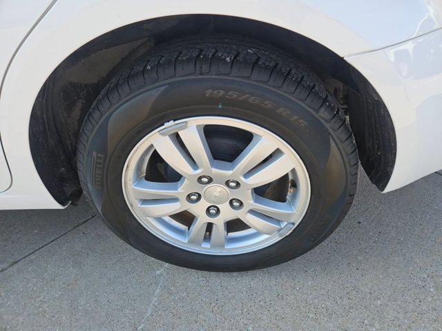 Used 2015 Chevrolet Sonic LT image 7