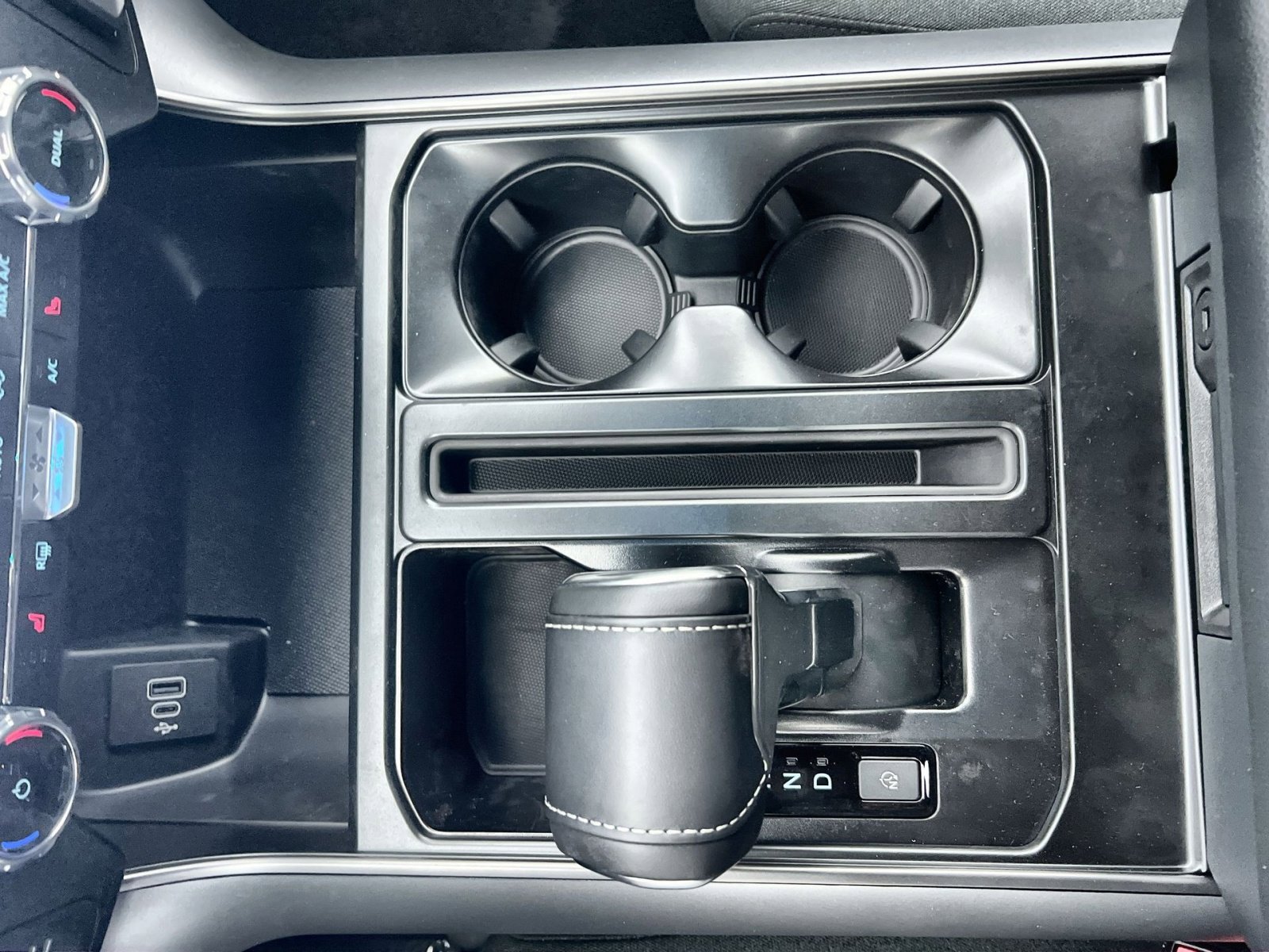 New 2025 Ford F150 Lightning XLT image 22