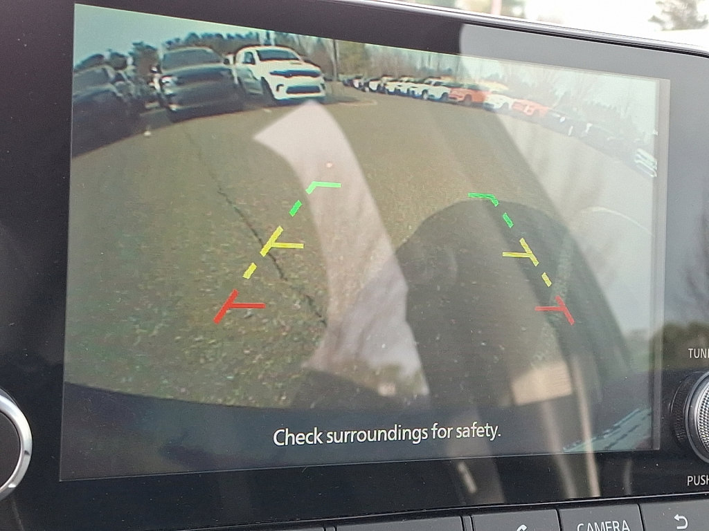 Used 2021 Nissan Sentra SV image 29