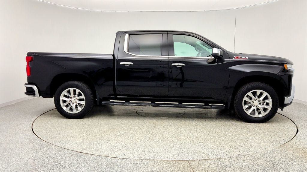 Used 2022 Chevrolet Silverado 1500 LTZ AWD/4WD image 4