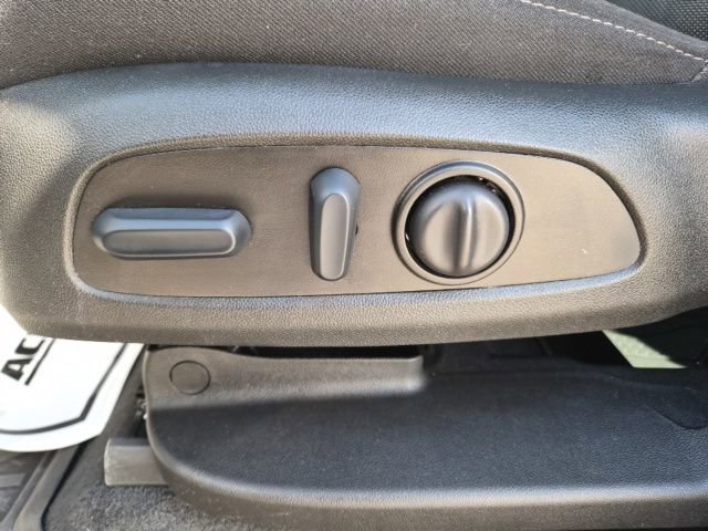 Used 2024 Chevrolet Traverse LT w/ LPO, Floor Liner Package image 18