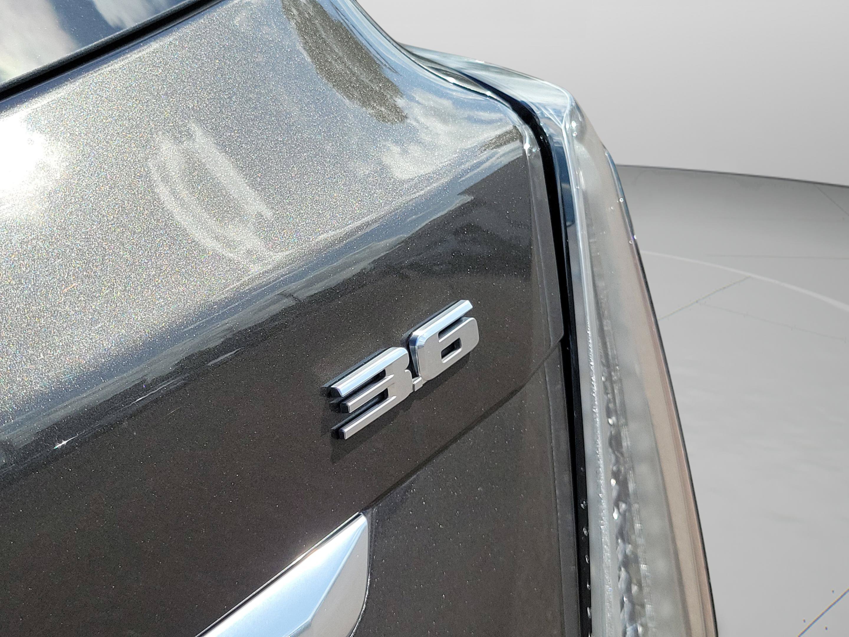 Used 2019 Cadillac XT5 Luxury FWD image 32