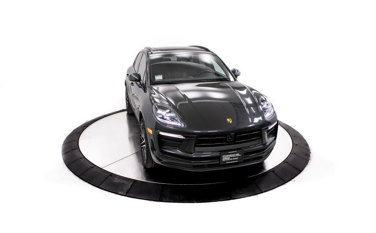 Certified 2026 Porsche Macan AWD/4WD image 22