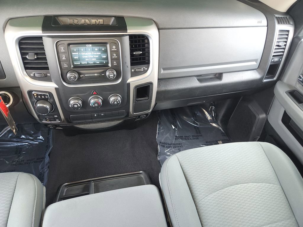 Used 2020 RAM 1500 Classic SLT image 16