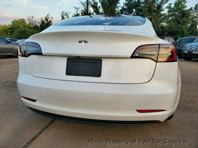 Used 2019 Tesla Model 3 image 15