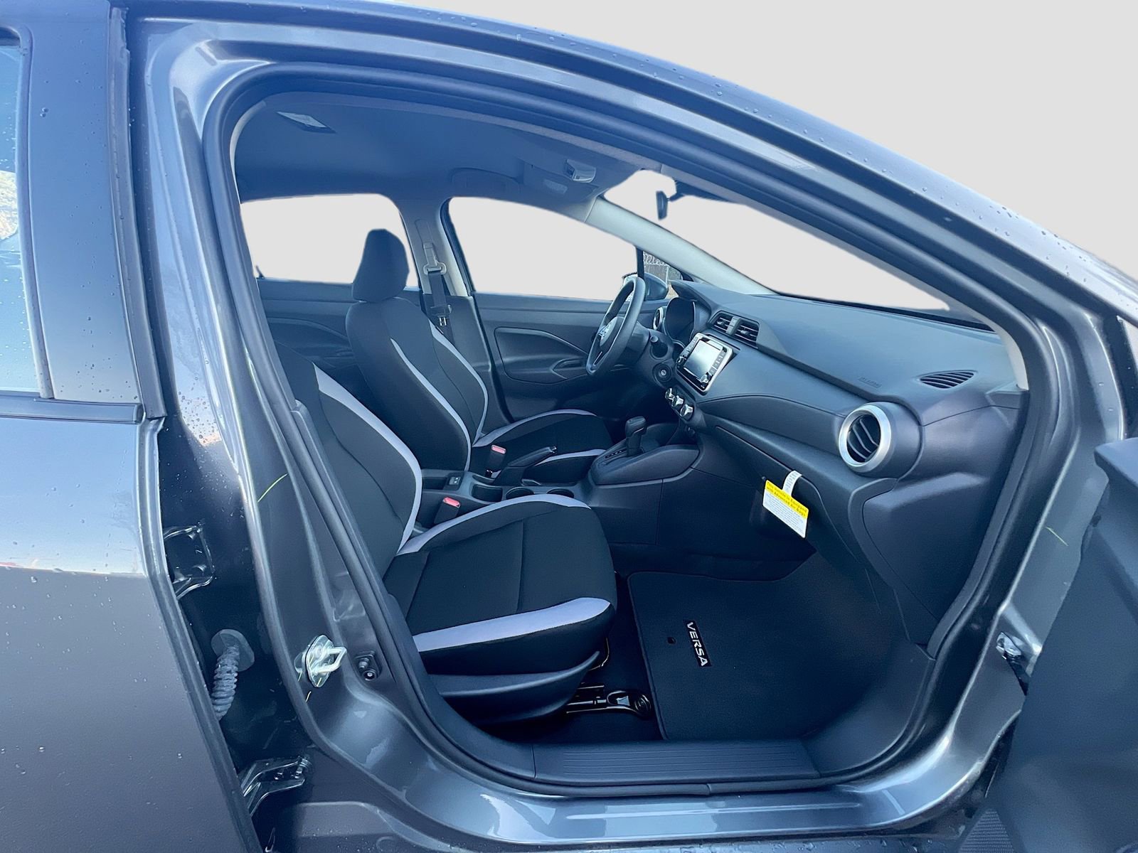 New 2025 Nissan Versa S w/ Trunk Package image 27