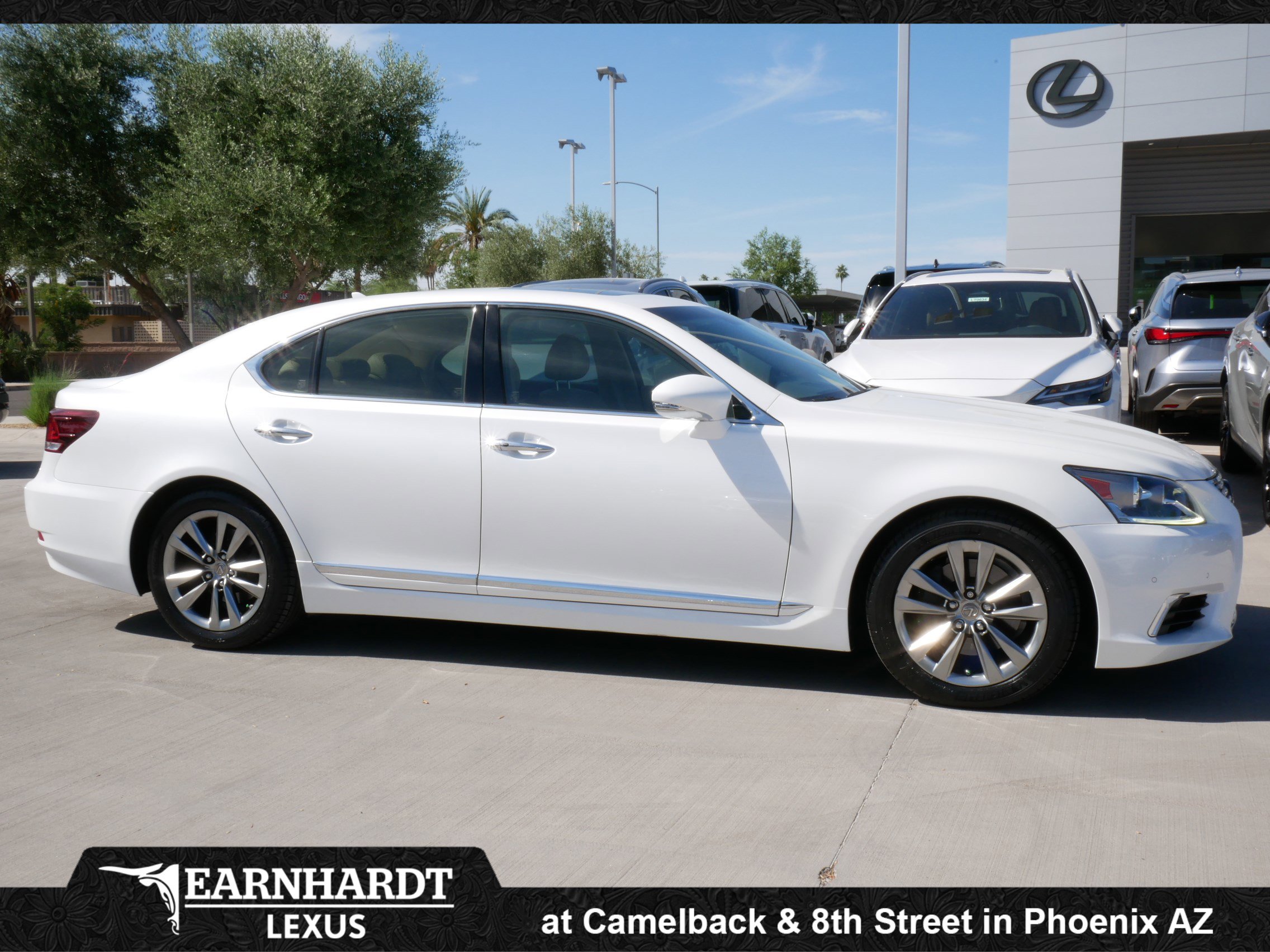 Used 2013 Lexus LS 460 w/ Comfort Pkg RWD image 13