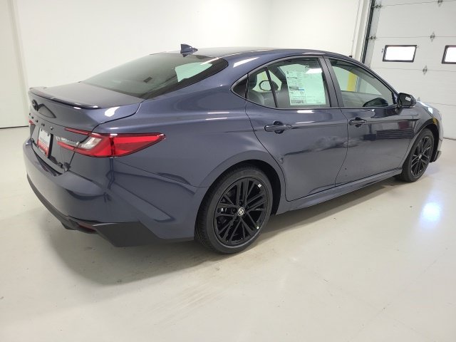 New 2027 Toyota Camry SE w/ Convenience Package FWD image 6