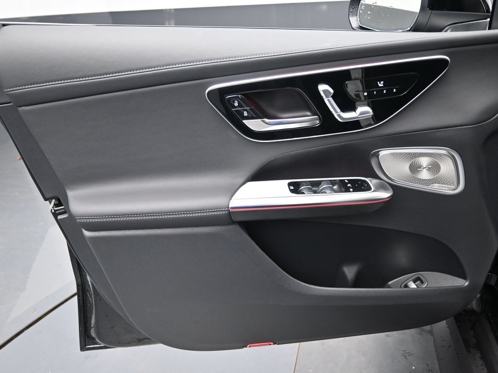 New 2026 Mercedes-Benz GLC 300 4MATIC image 21