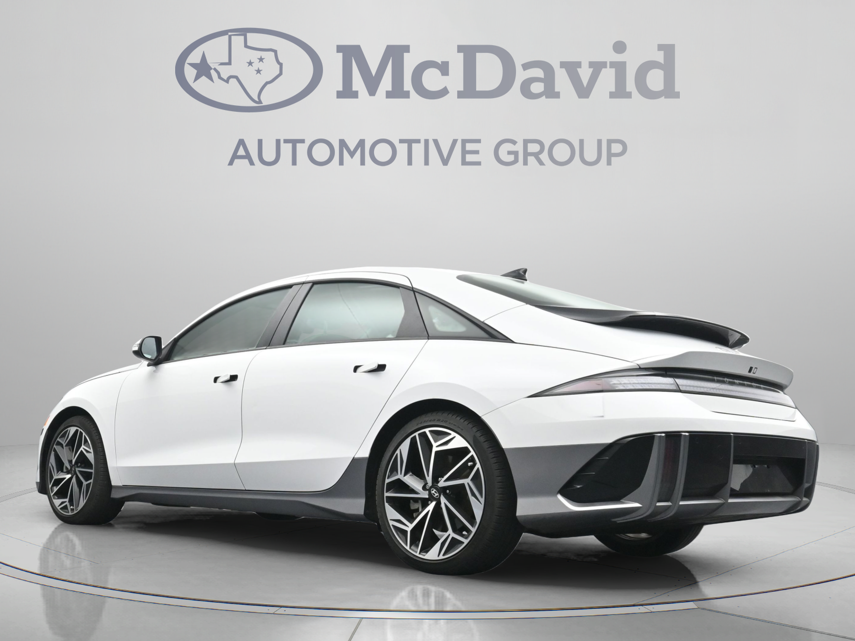 Used 2024 Hyundai Ioniq 6 SEL RWD image 28