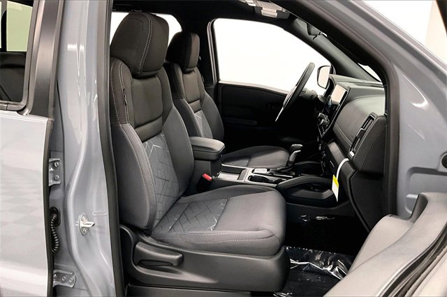 New 2026 Nissan Frontier SV w/ Tow Package image 36