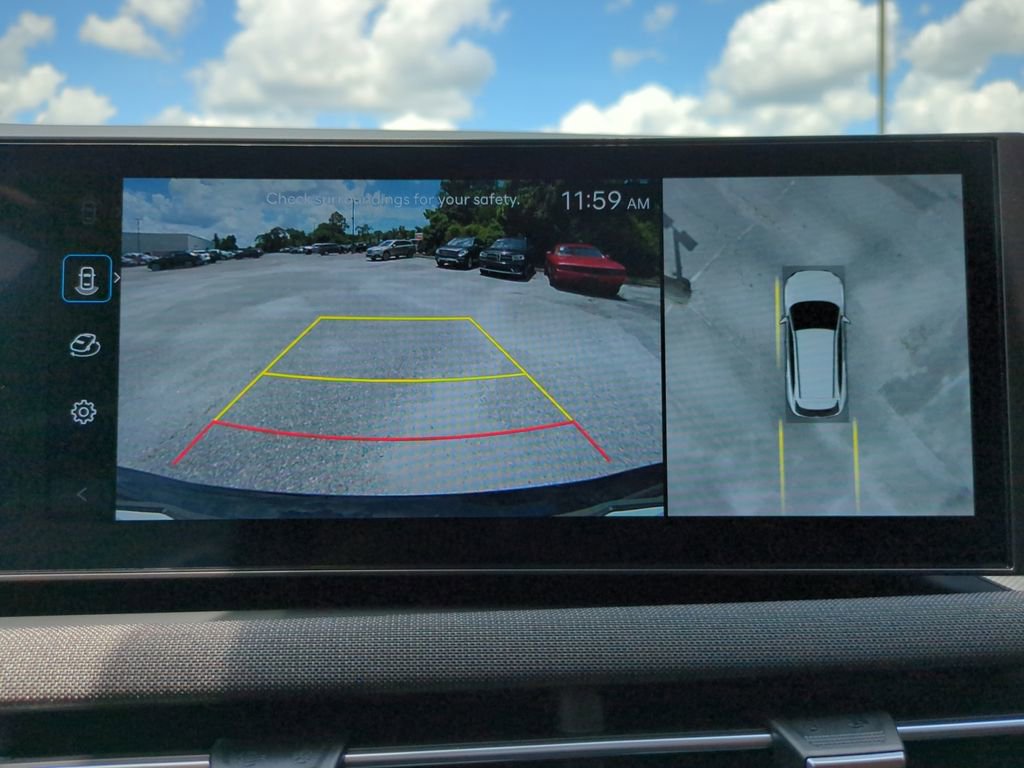 New 2025 Hyundai Tucson Limited image 6