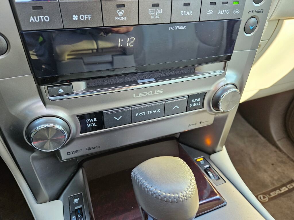 Used 2014 Lexus GX 460 w/ Premium Package image 22